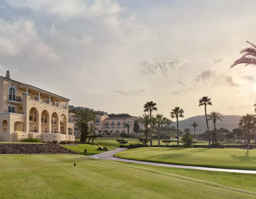 Early December Offer - Save 15% and €35 credit on your getaway