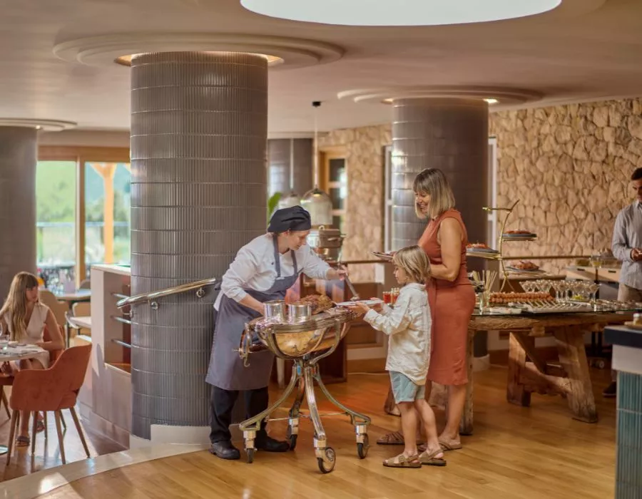 Unlimited Brunch at Grand Hyatt La Manga Club Golf & Spa 900x700